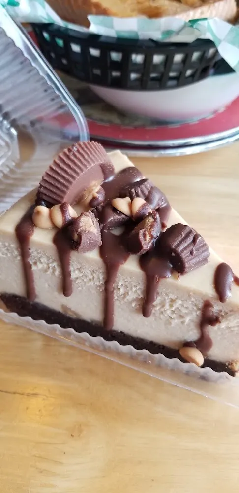 Reese's Peanut Butter Cheesecake